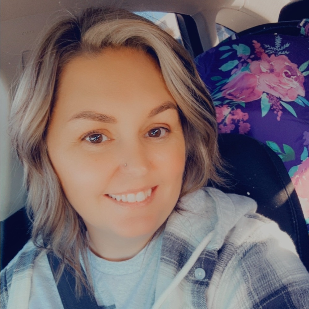 Meet your Posher, Melissa